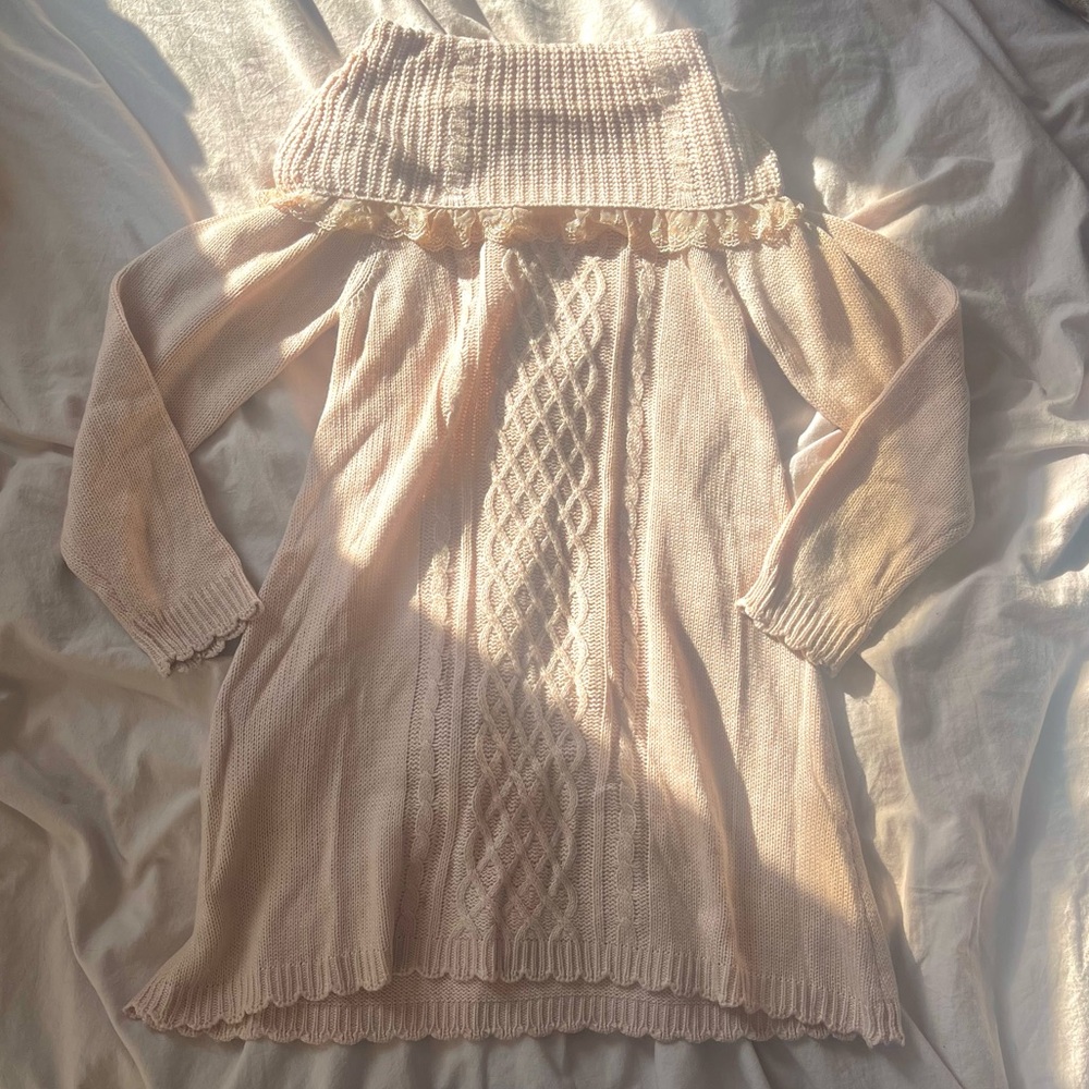 **MOVING SALE** pastel pink sweater dresss